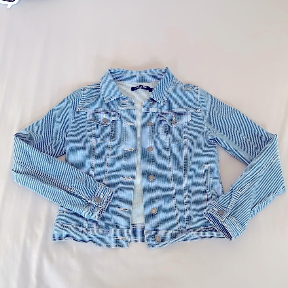 ✨2 for $25 Denim jacket | XS
